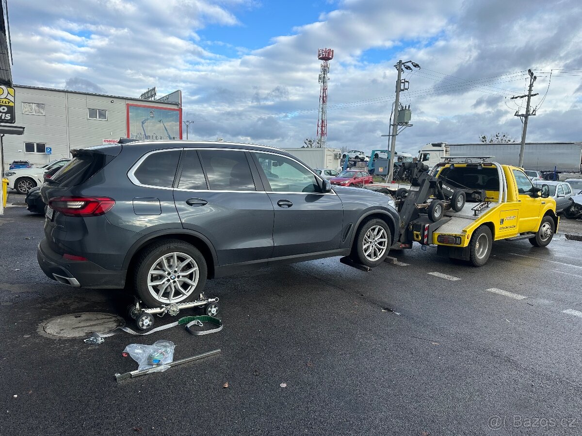 Ford F350 Odtahovka - 3