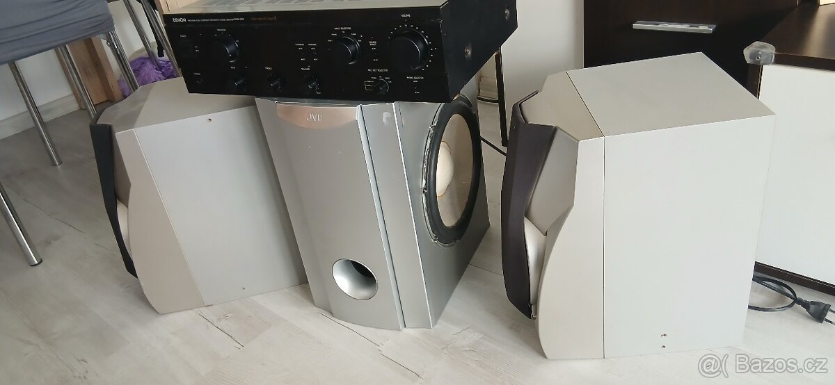 Zesilovac Denon PMA 560 - 3