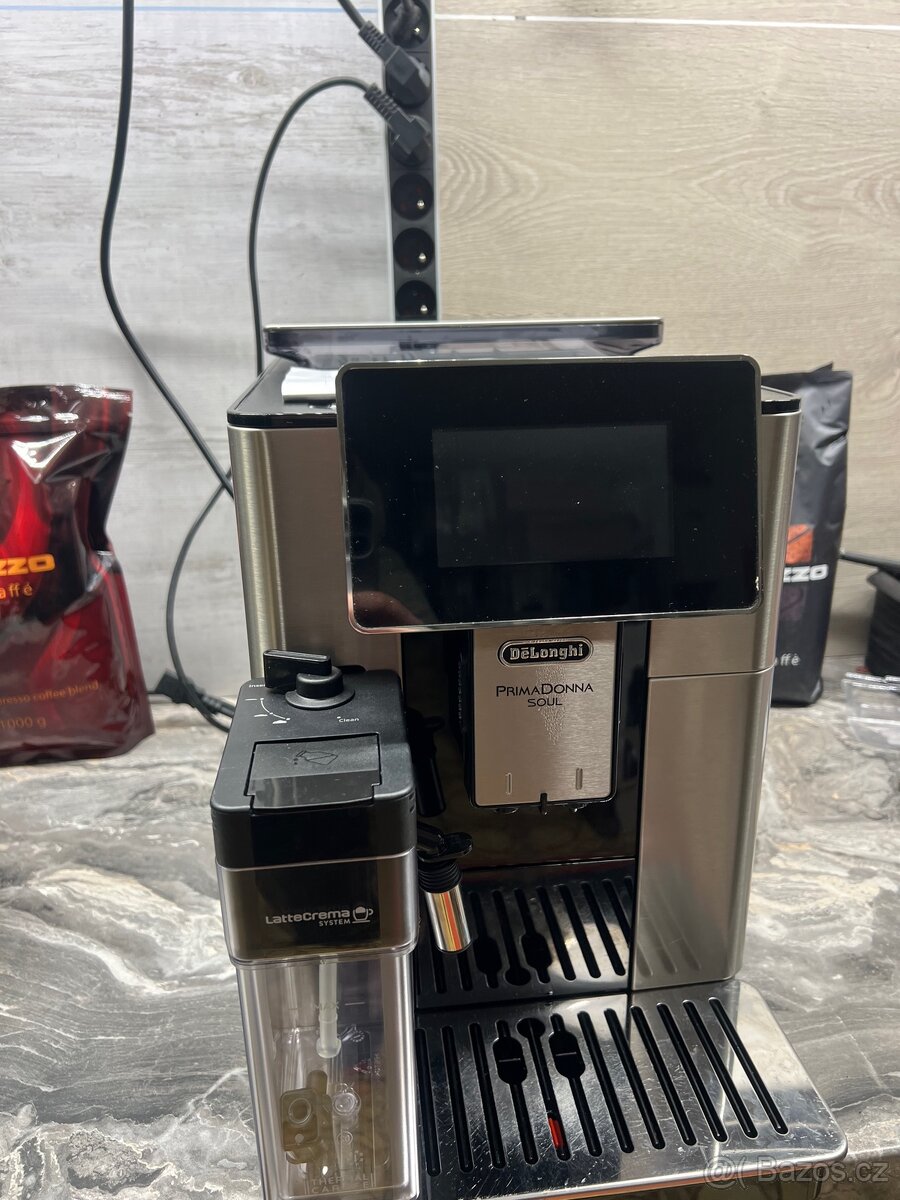 Delonghi PrimaDonna Soul - 3