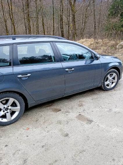 Díly na VW Passat b7, variant, 1.6 tdi, 77 kW - 3