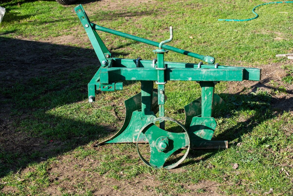 dvouradlicni pluh - 3