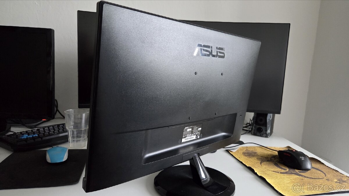 Monitor asus - 3