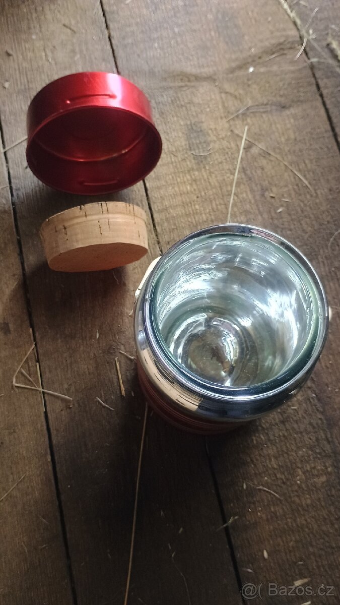 Retro hliníková termoska červená - 3