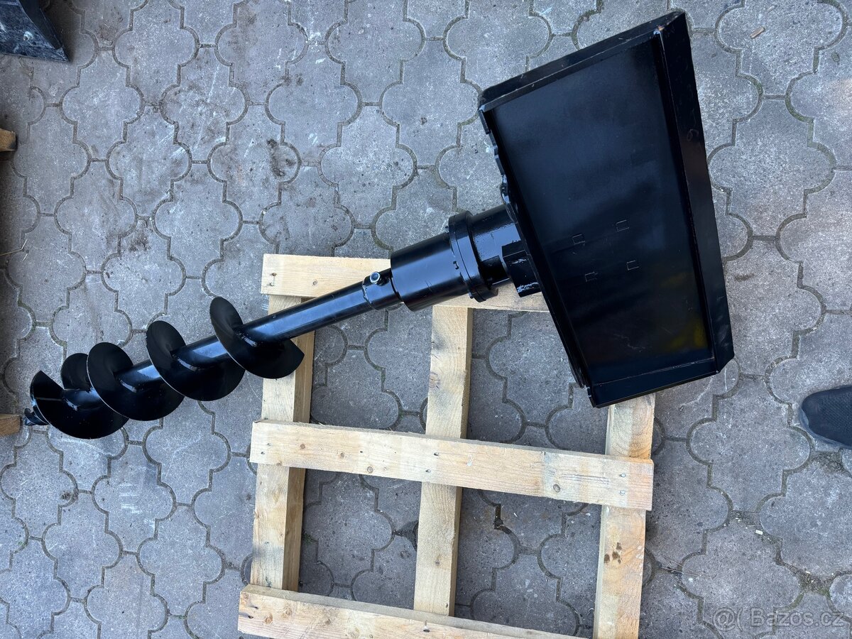 Půdní vrták zemní vrták pro mininakladač 20cm - 3