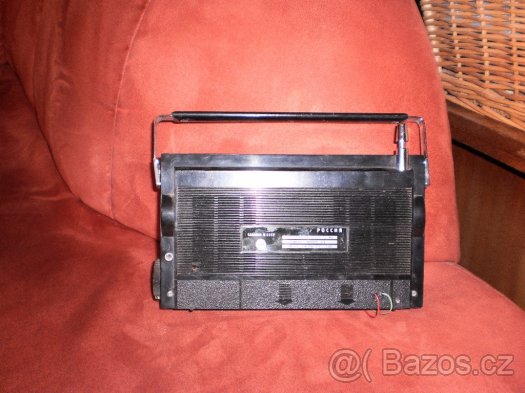 Tranzistorové radio Rossia 301 - 3