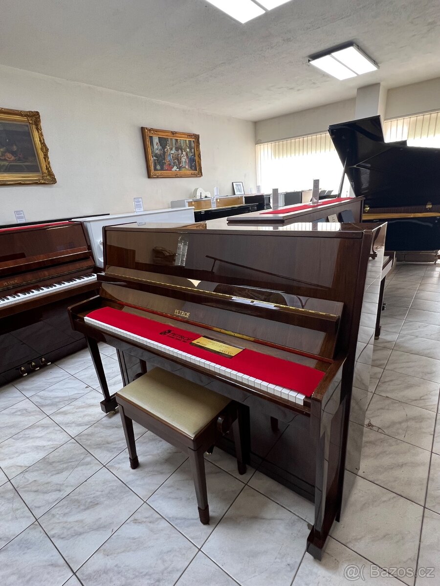 Petrof 118 P1 se zárukou 5 let, doprava zdarma. PRODÁNO - 3