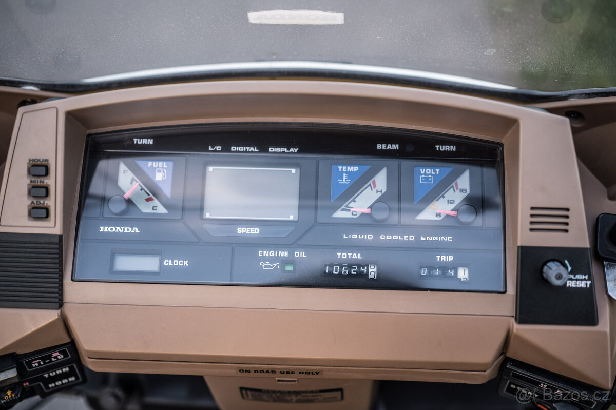 Honda Spacy 1986, najeto jen 11 tkm, první skútr s mrkačkou - 3