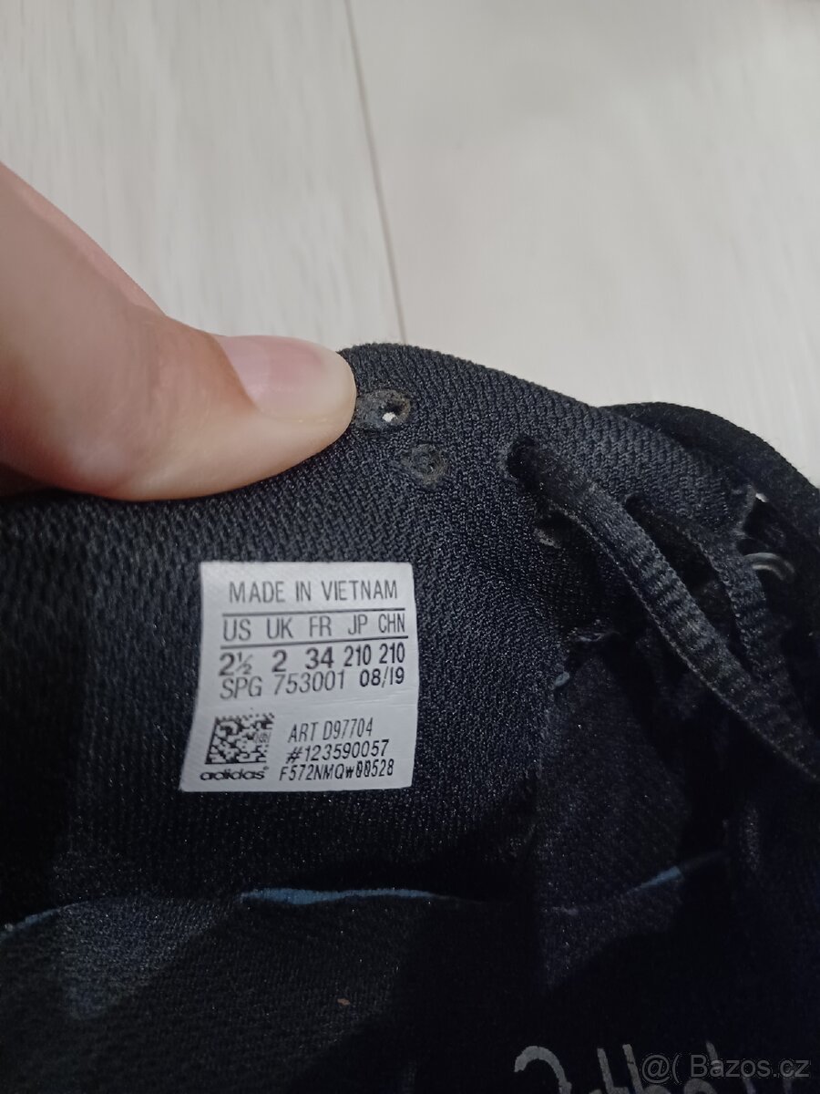 Dětská sálová obuv Adidas vel.34 - 3