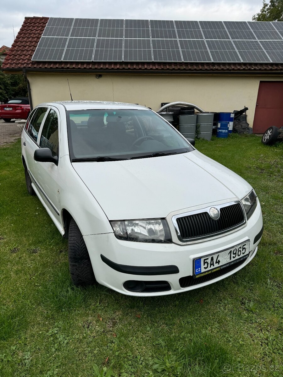 Pronájem vozů na rozvoz jídla - Škoda Fabia - 3