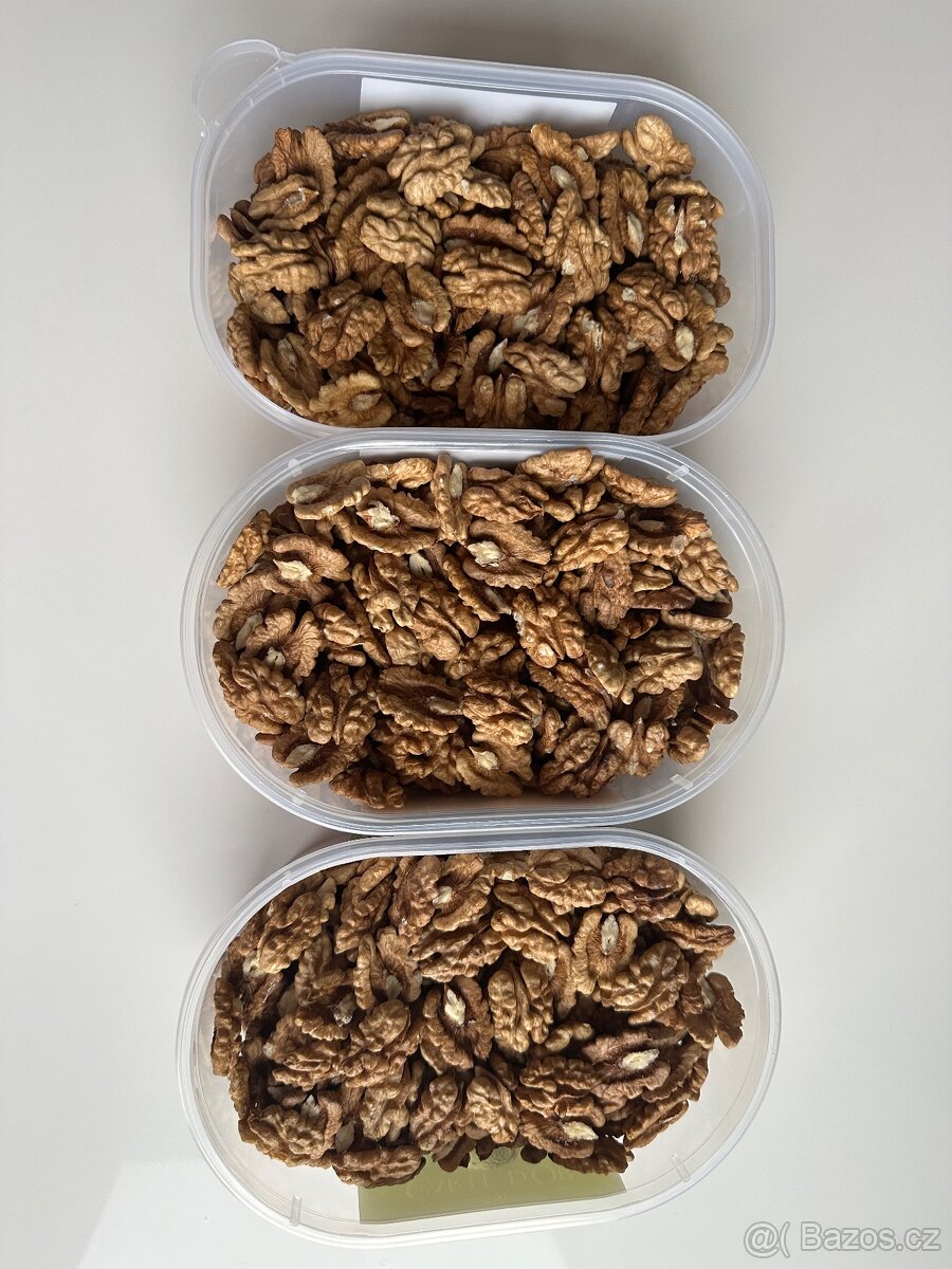 Vlasske loupane orechy - pulky - 3