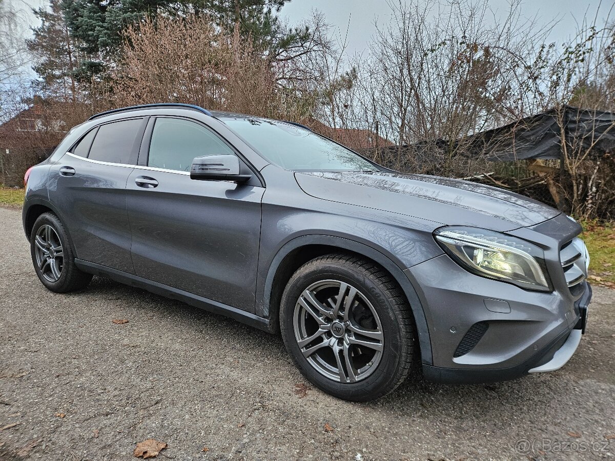 Mercedes-Benz GLA 220 CDI 4MATIC - 3