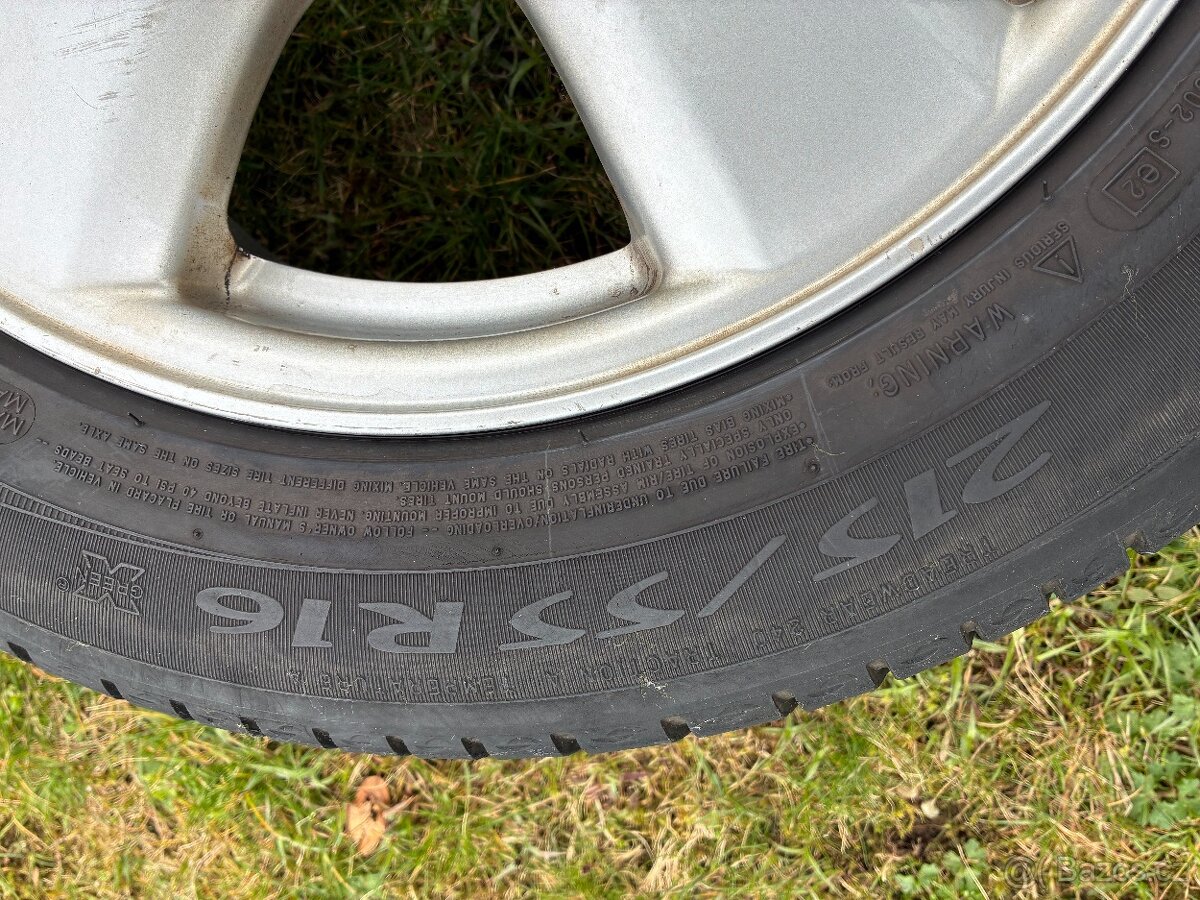 Michelin Primacy HP 215/55 R16 - 3