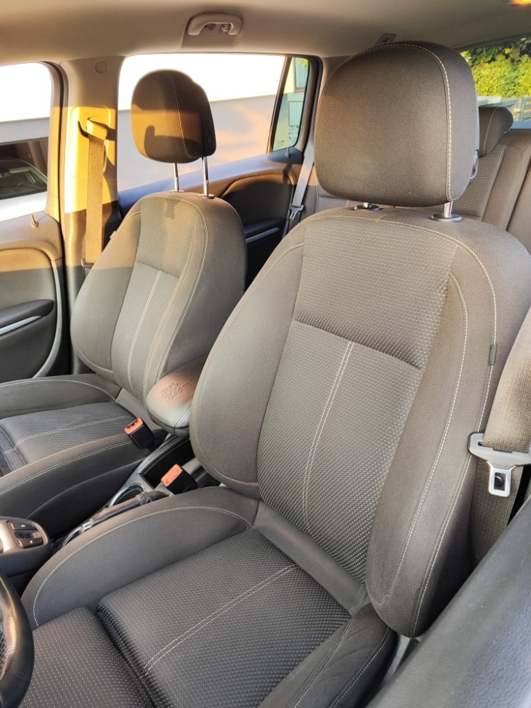 Opel Zafira Tourer 2.0 CDTi - 3