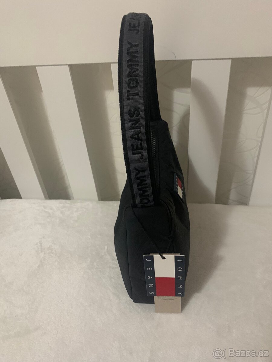 Nová značková kabelka - 3