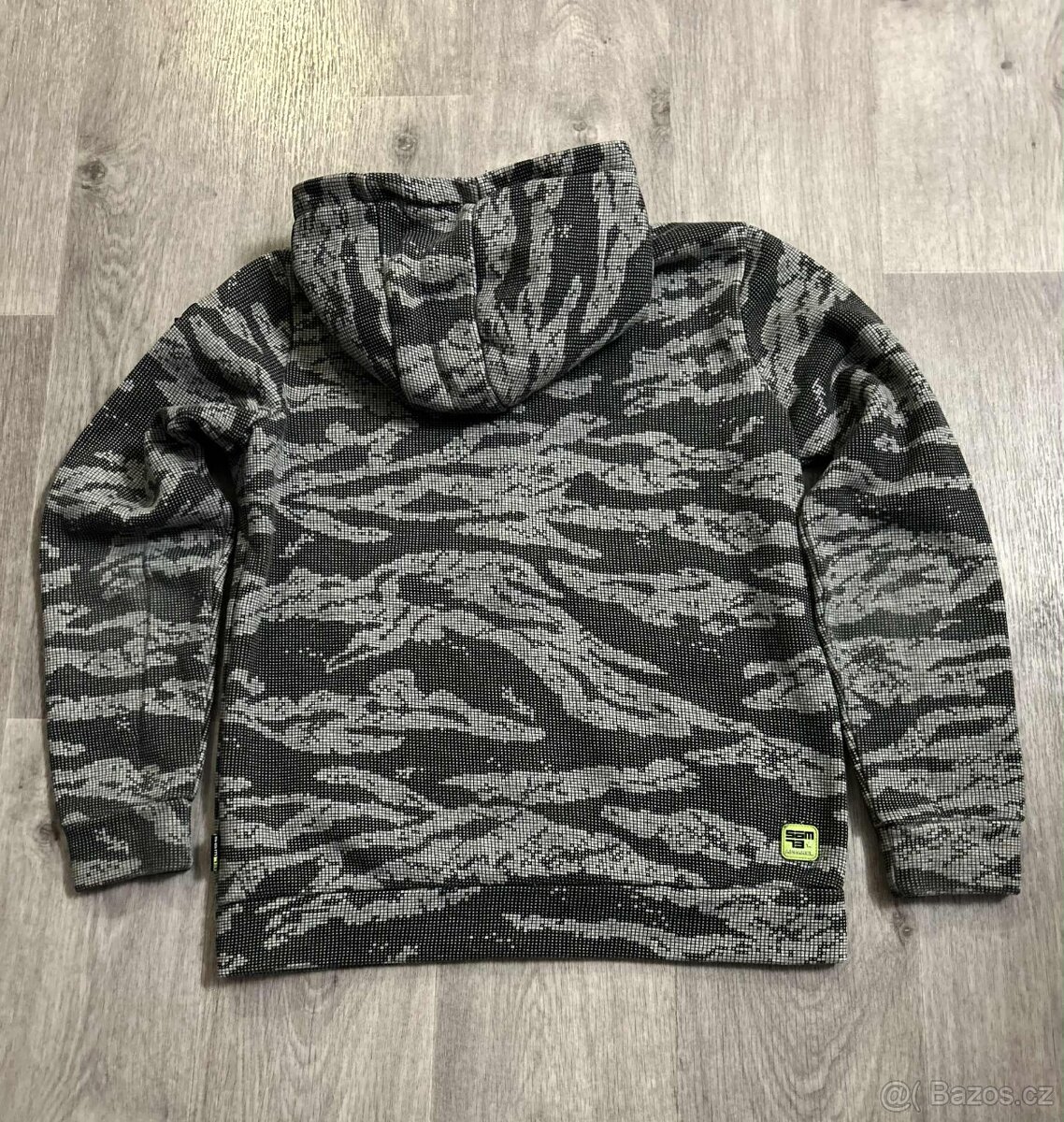 Prodám mikinu SAM73 vel. 164 - 3