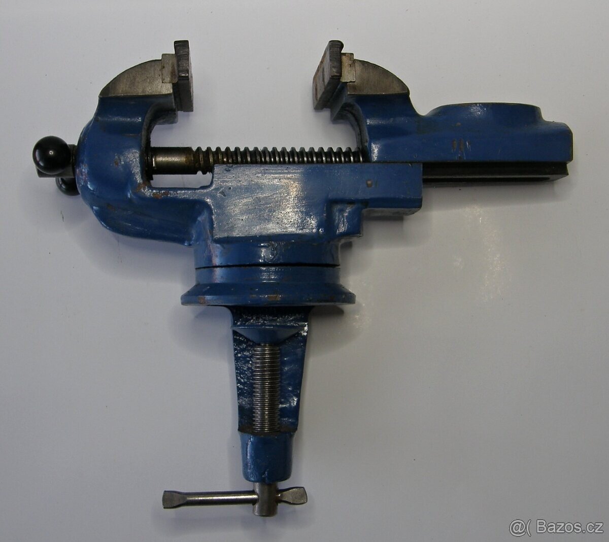 Svěrák otočný 60mm – 8 ks + 6 ks nový - 3