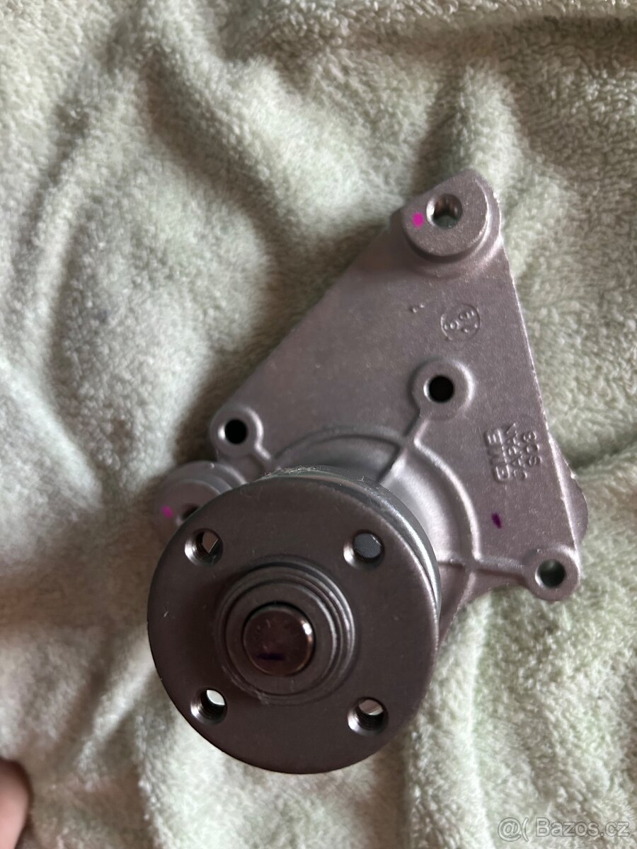 Samurai 1.0 nova vodní pumpa - 3