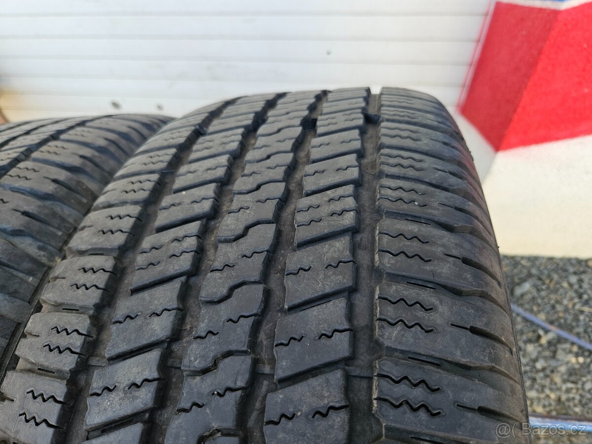 275/60R20 Godyear Wrangler SR-A 8-10mm 4ks