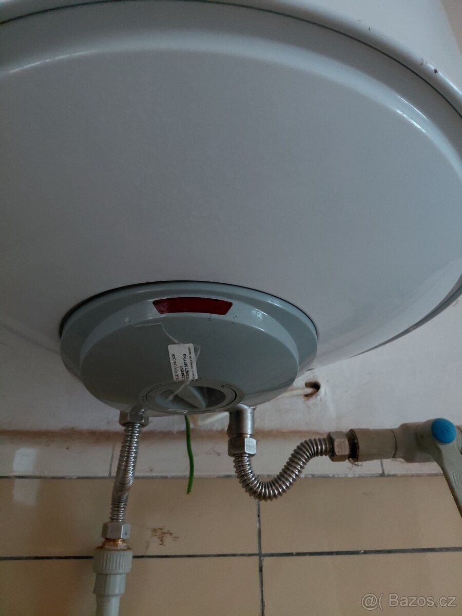 Elektrický bojler na vodu THERMEX - 3