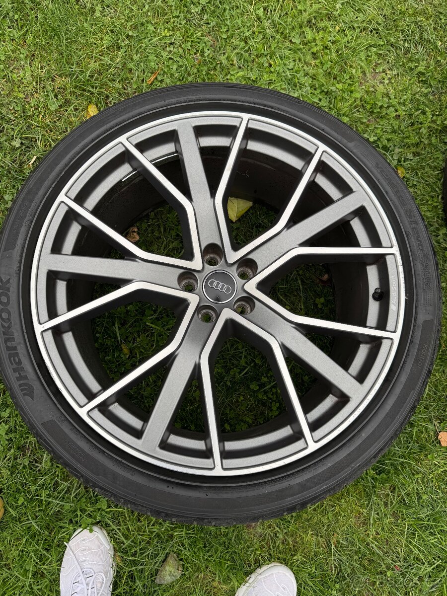ALU kola Audi Sport. R22 5x112 - 3