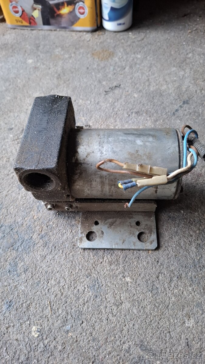 Elektrické čerpadlo na technické kapaliny nafta olej atd 12V - 3