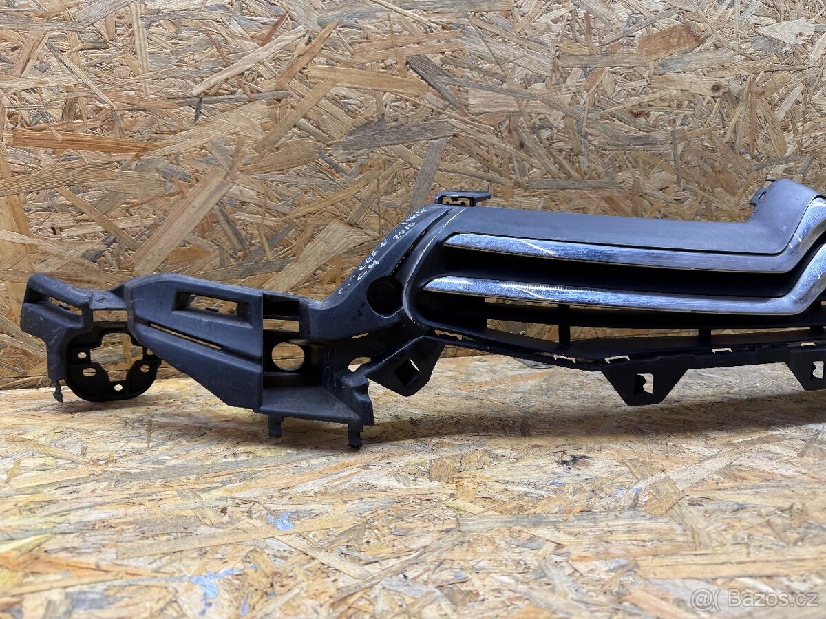 Maska Citroen C4 2010 - 3