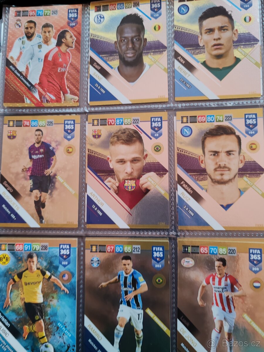 Fotbalové kartičky Panini - 3