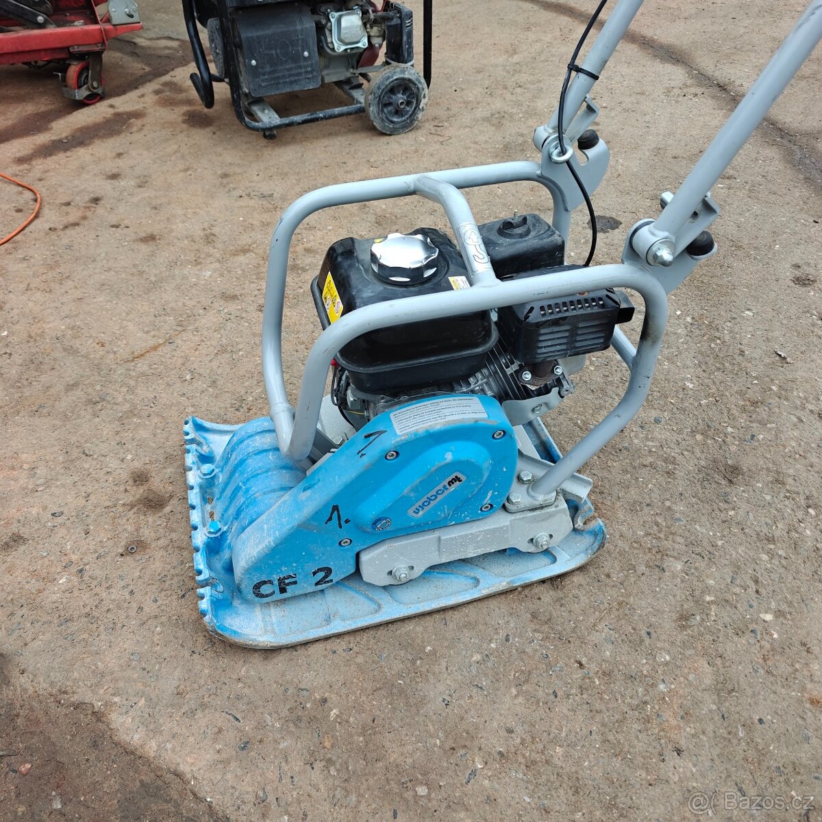 Vibrační deska CF 2 Hd - 3