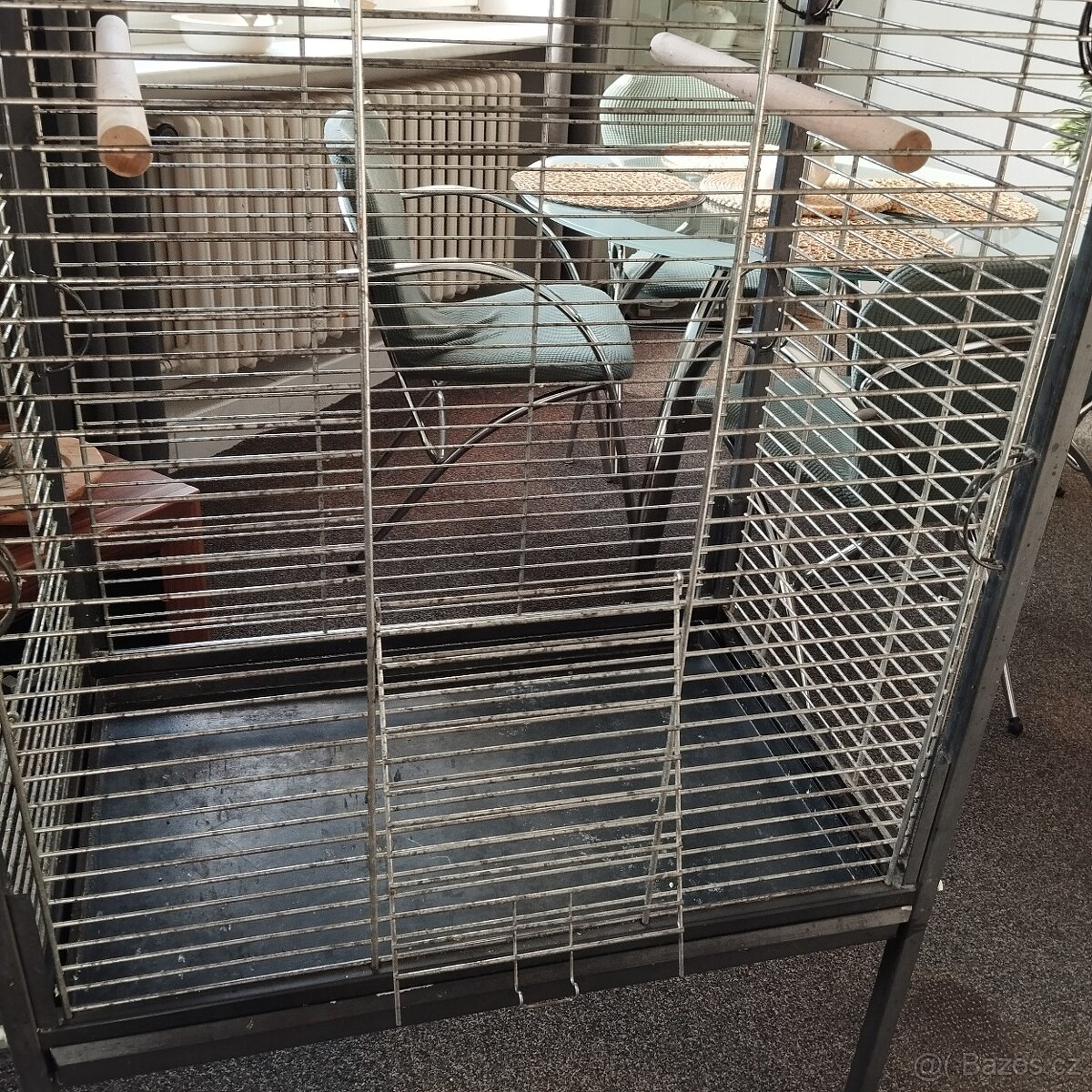 Prodám voliéru pro většího papouška - 3