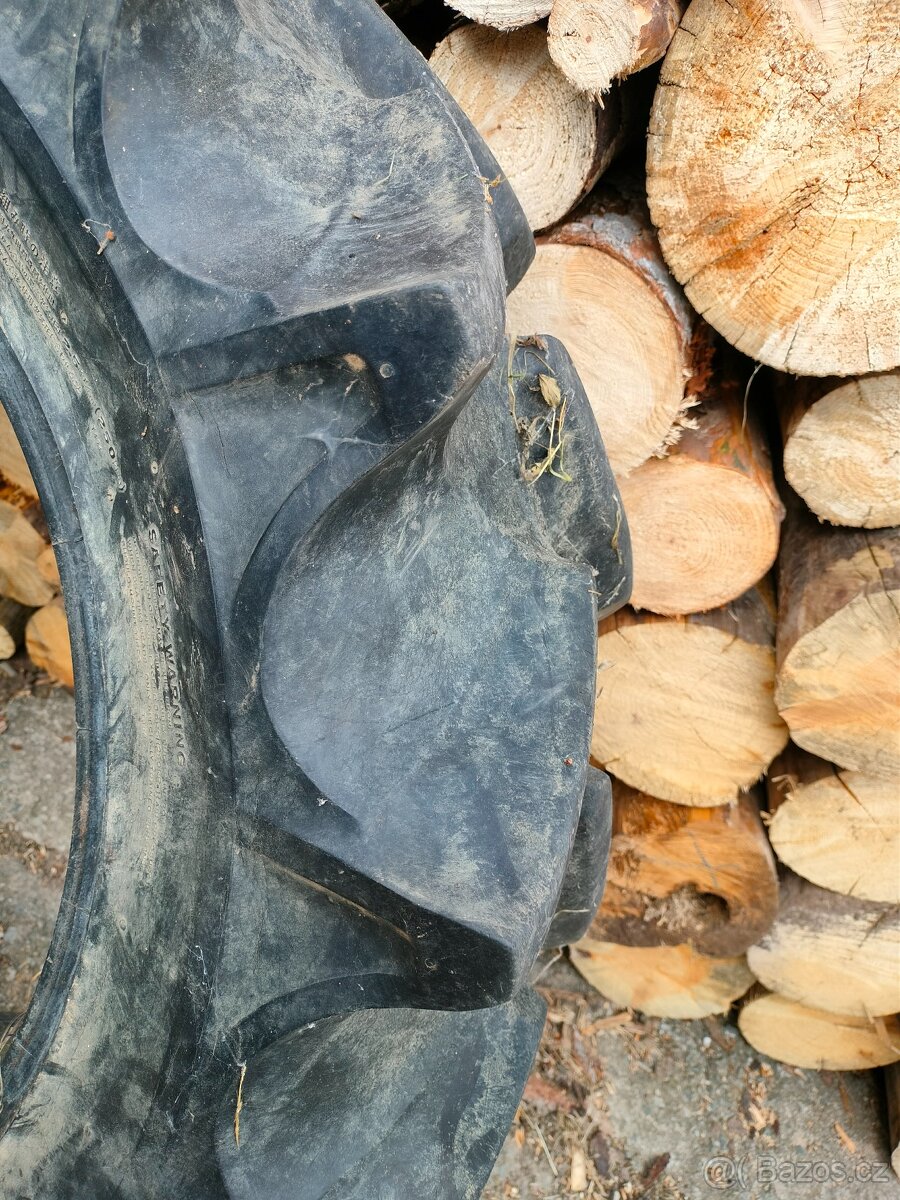 Traktorové pneu 11,2-24 - 3