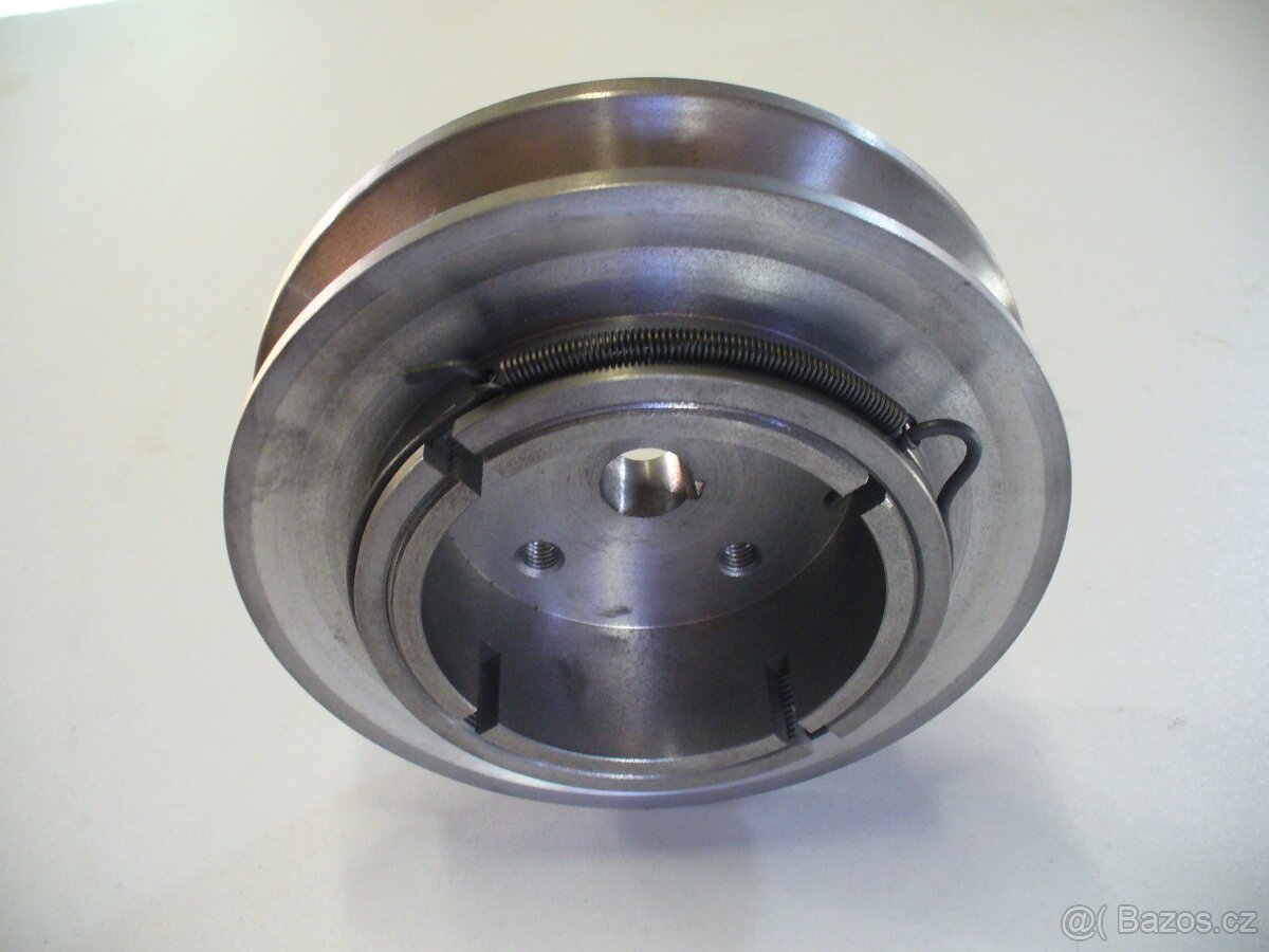 Řemenice vodního čerpadla Zetor 25 - 3