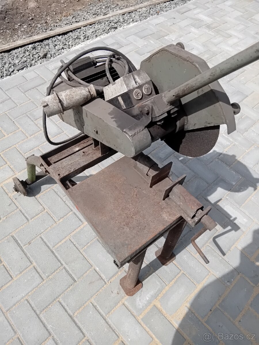 Prodám - 3