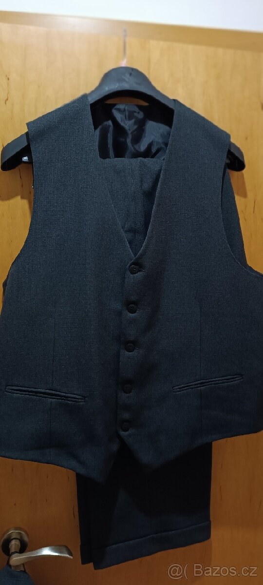 Pánský oblek - 3