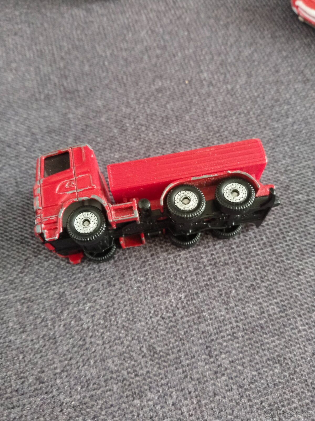 4 auta Siku - 3