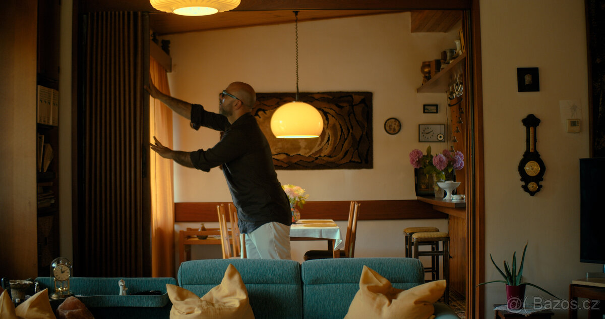 Dům s neuvěřitelnou atmosféru v klidné části Úval - 3