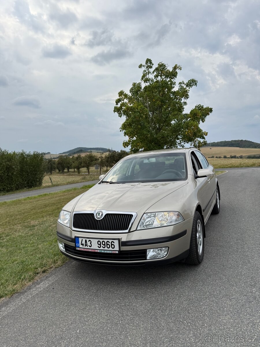 Škoda Octavia II Elegance 1.6MPi sedan - 66tis KM - 3
