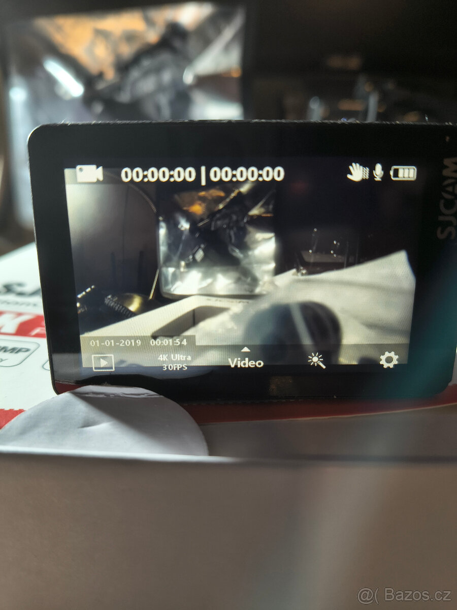 Akční 4K kamera SJCAM SJ8 Pro + bohaté příslušenství - 3