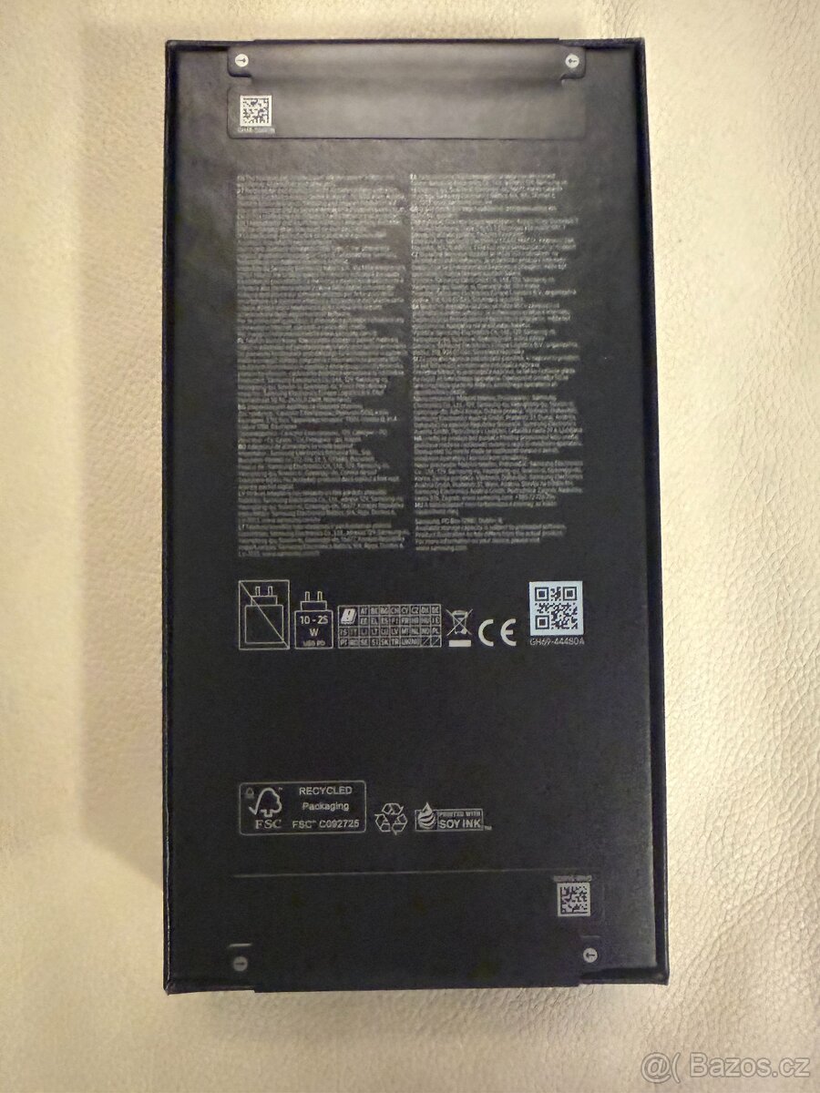 Samsung S24 FE Blue - 3