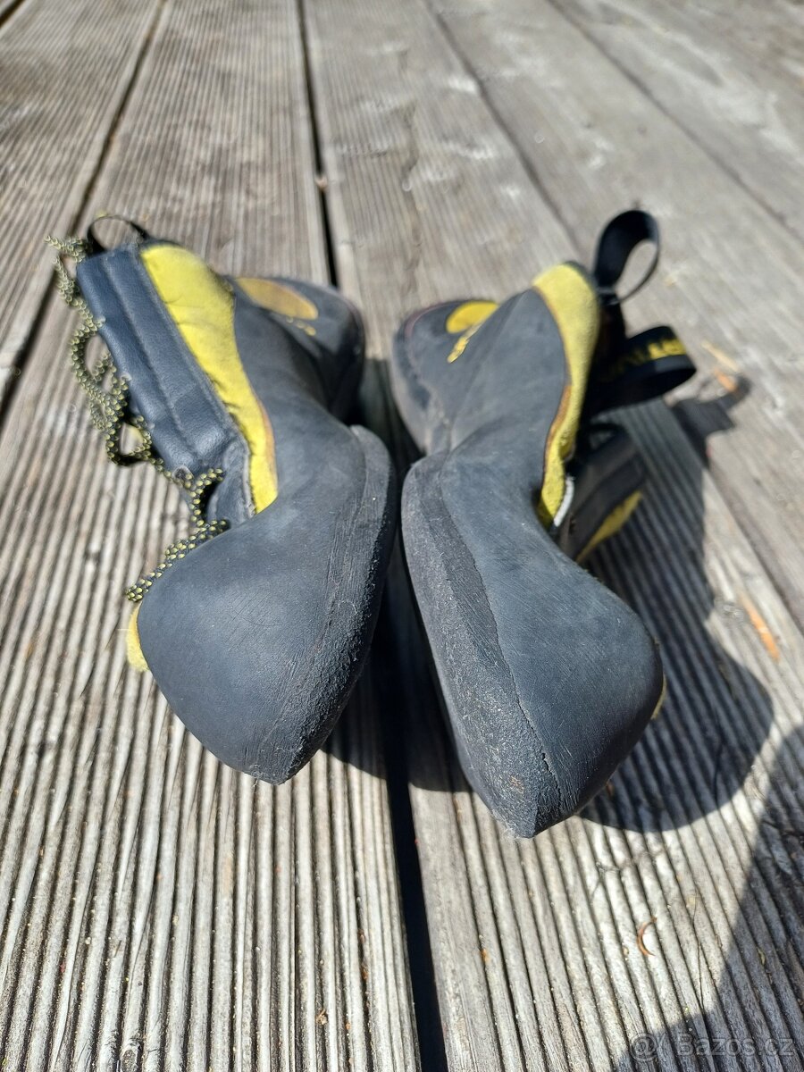 Lezečky miura 38 - 3