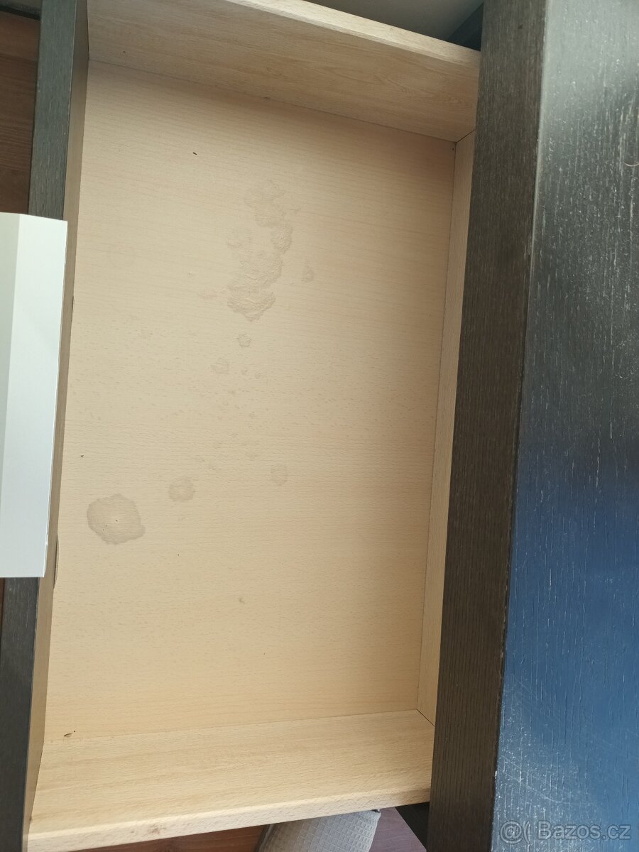 Manželská postel 160x200 (komplet s matrací a stolky) - 3