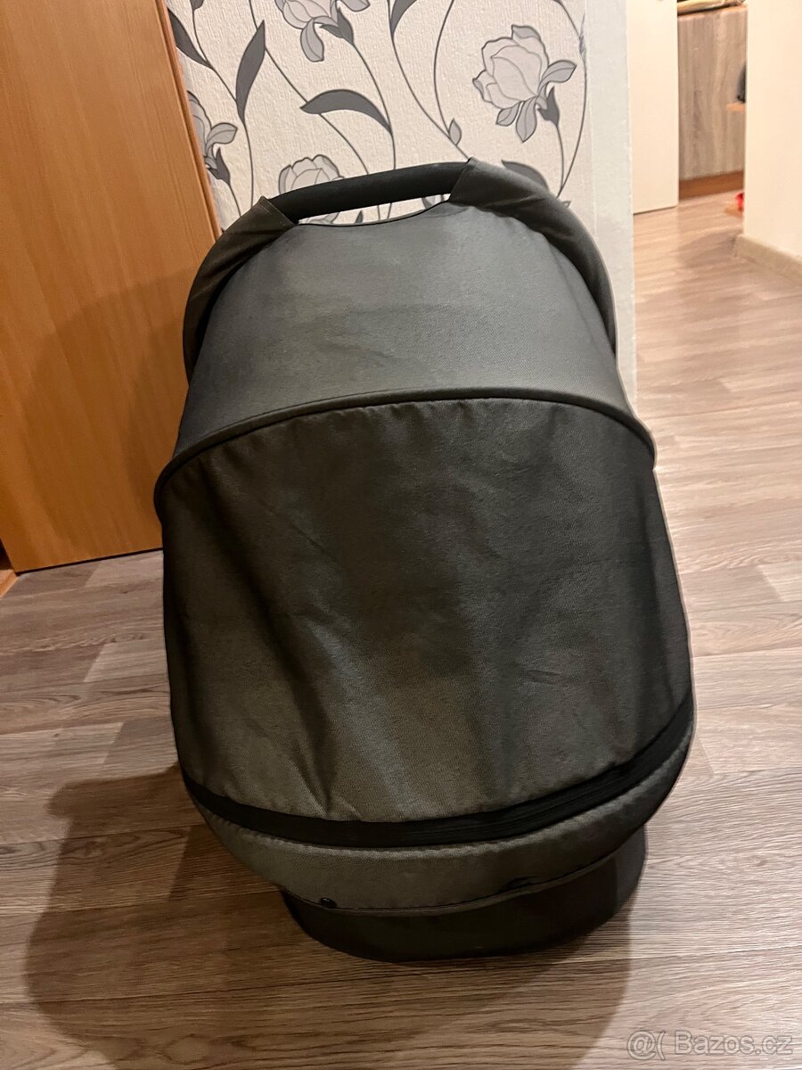 Korbička Britax - 3