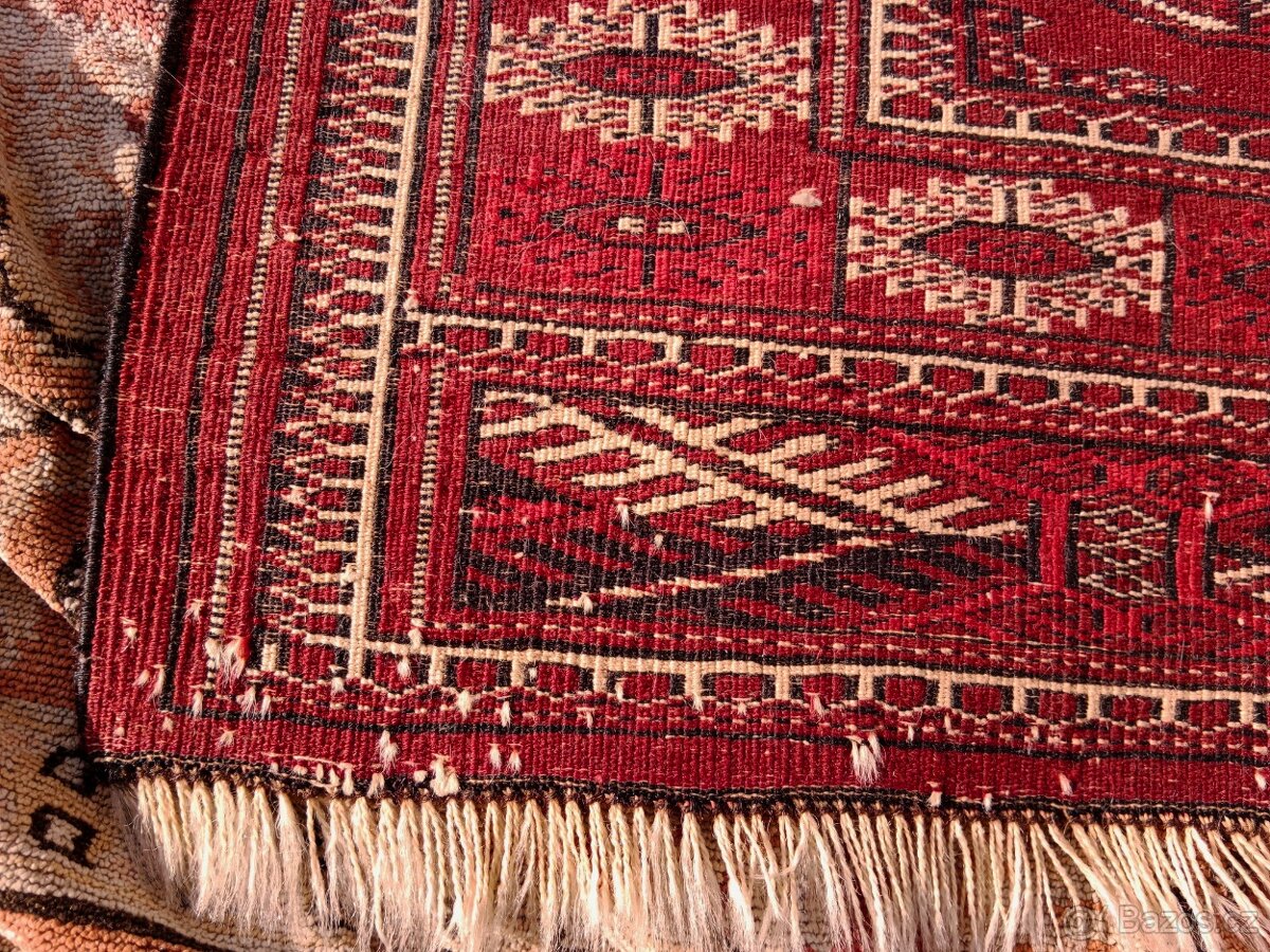 Krásný starý ručně tkaný zachovalý koberec - 3