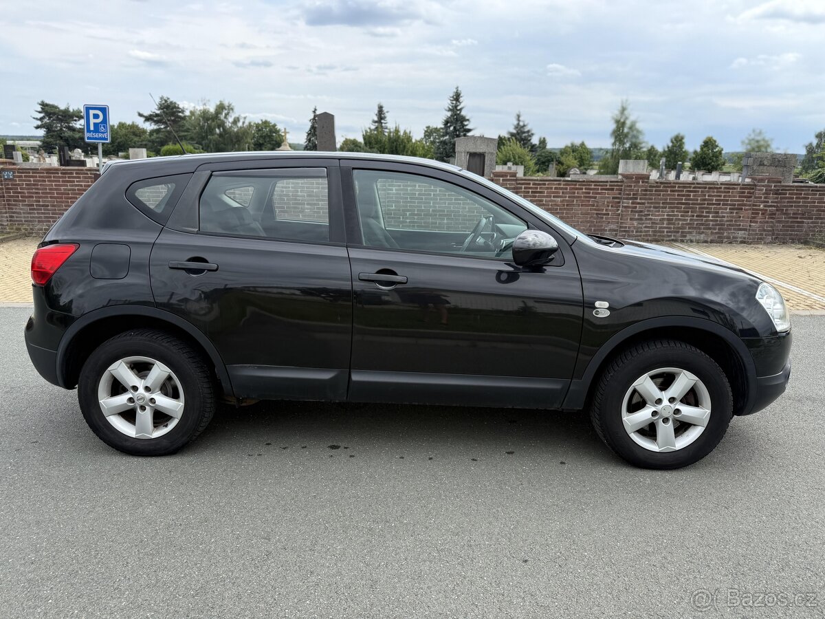 Nissan Qashqai 2.0 104kW rv.08 Najeto 239TKM - 3