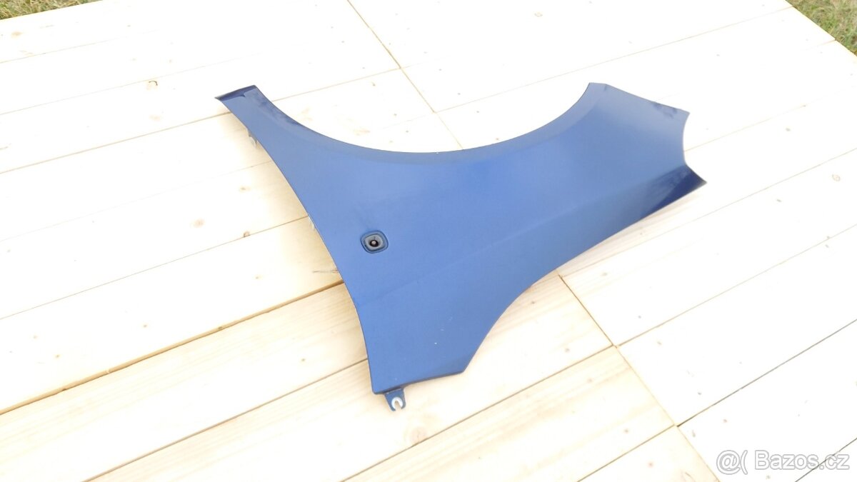 Škoda Fabia 2 , Roomster – Blatník levý přední modrý - 3