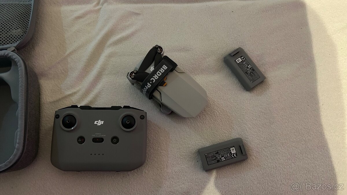 Dron DJI Mini 4k - 2 baterie + obal - 3