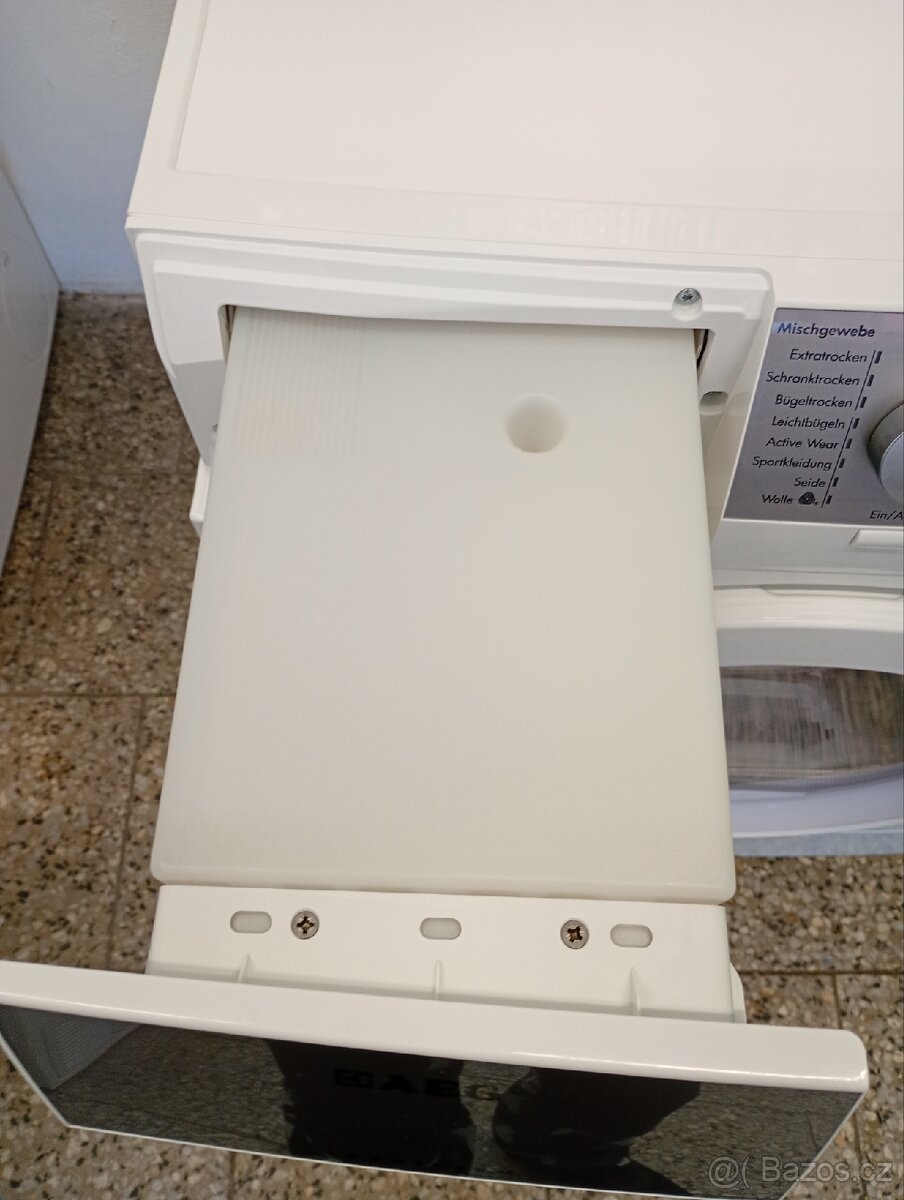 Sušička prádla s tepelným čerpadlem AEG (01) - 3