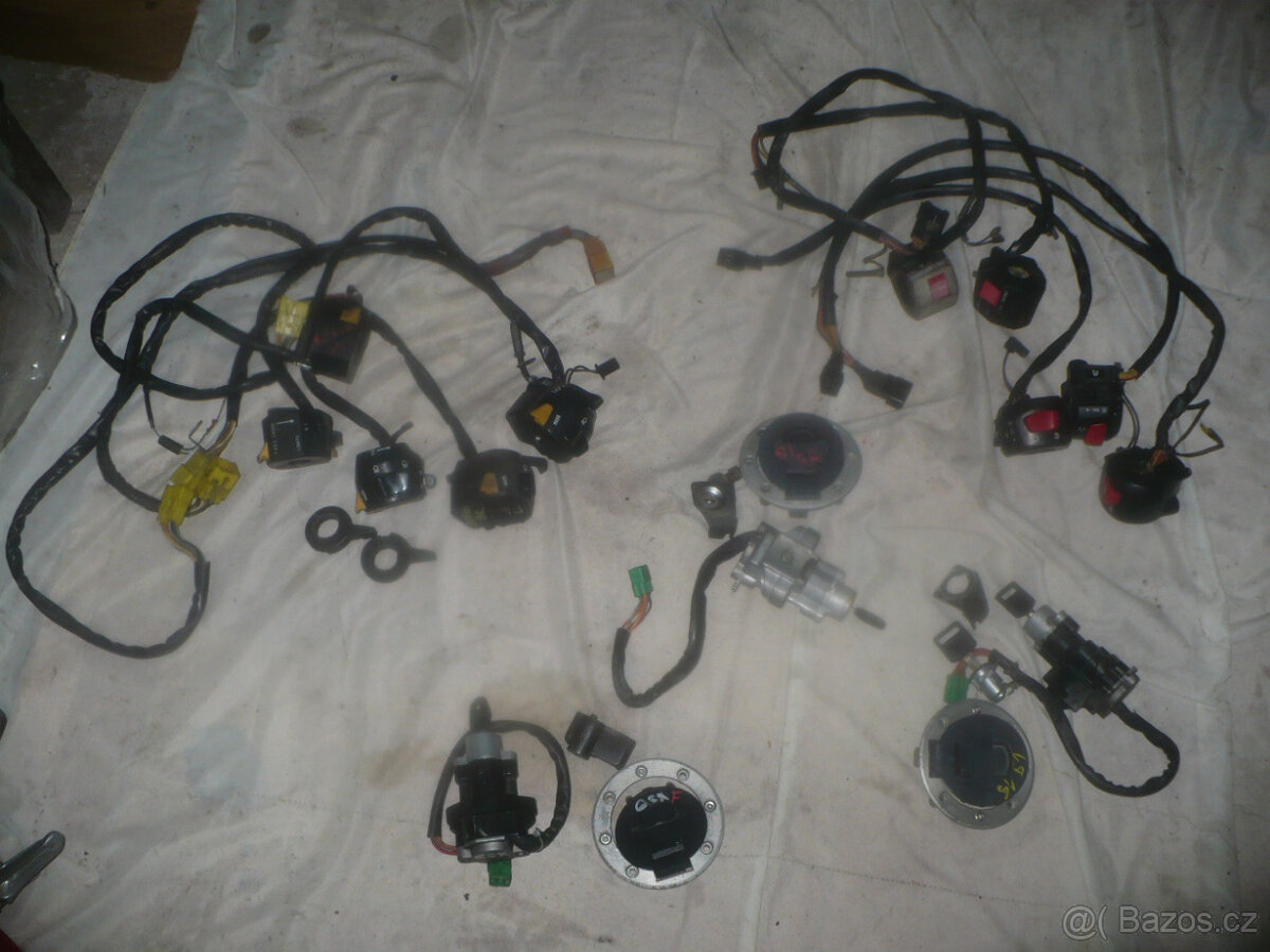 suzuki SV 650 r. 01-díly ze tří kusů - 3