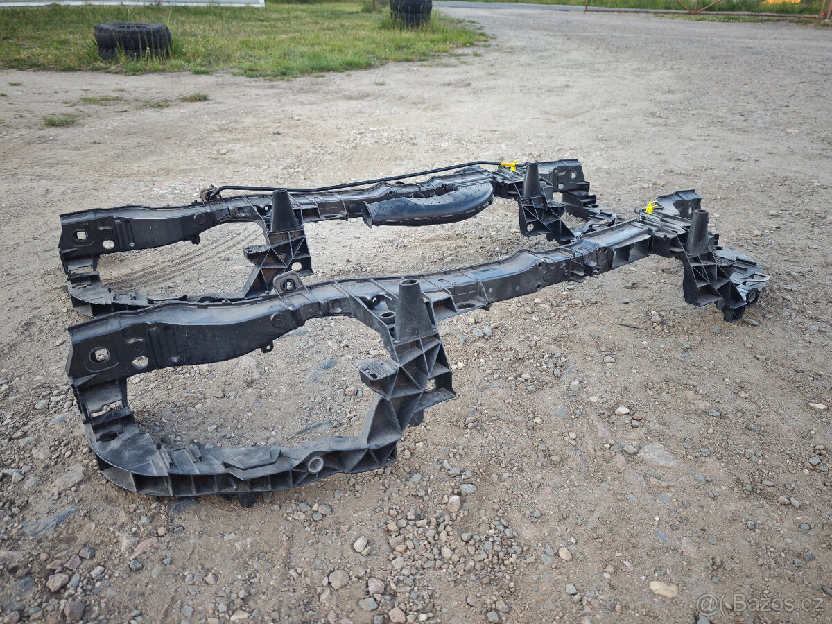 Chladičová stěna Ford Kuga Mk2(čelo,brýle) šedá UD - 3