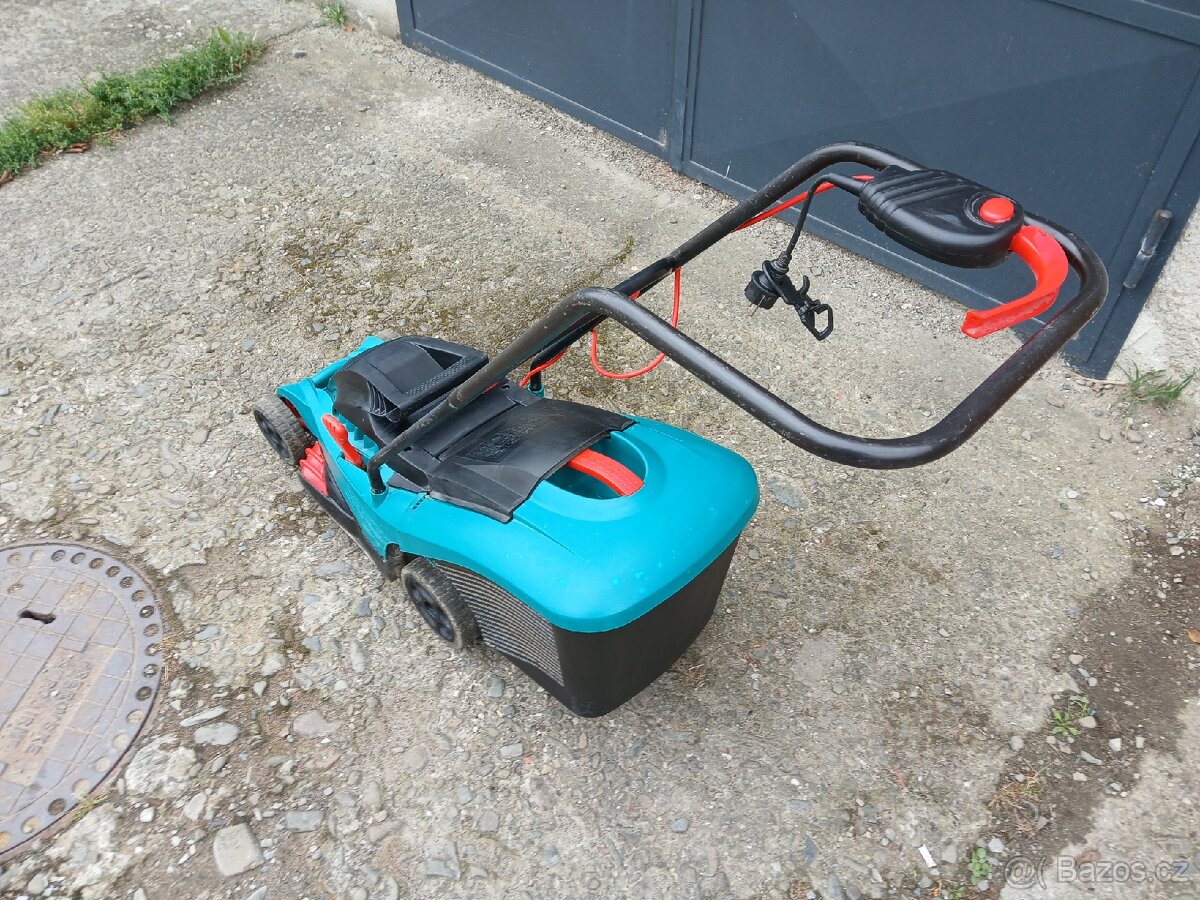 elektricka sekacka bosch rotak 34 - 3