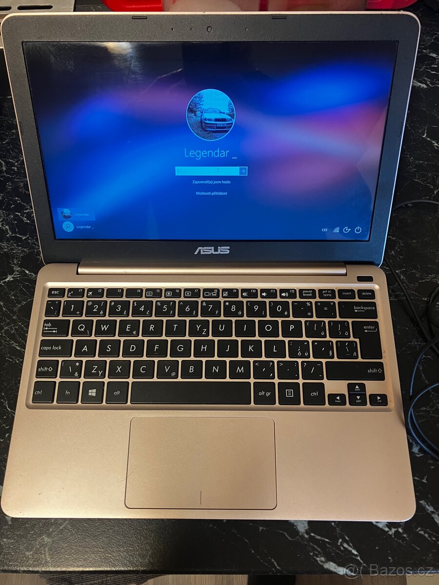 Notebook ASUS E200H – nová baterie, plně funkční - 3